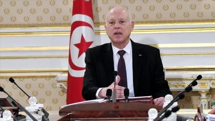 En défendant son indépendance, le président de la Tunisie défie l'Occident