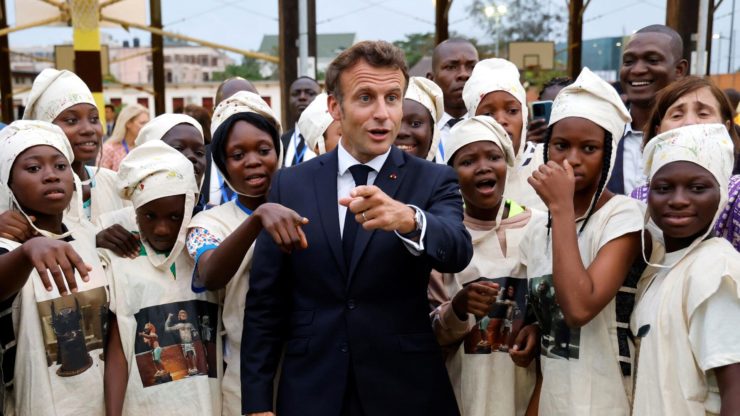 Африка ставит на место французских неоколонизаторов
