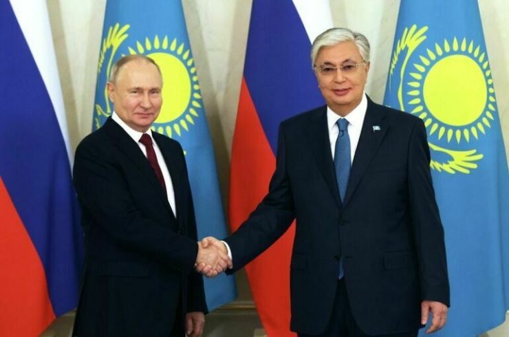 Neighbours and allies: Putin's visit to Kazakhstan