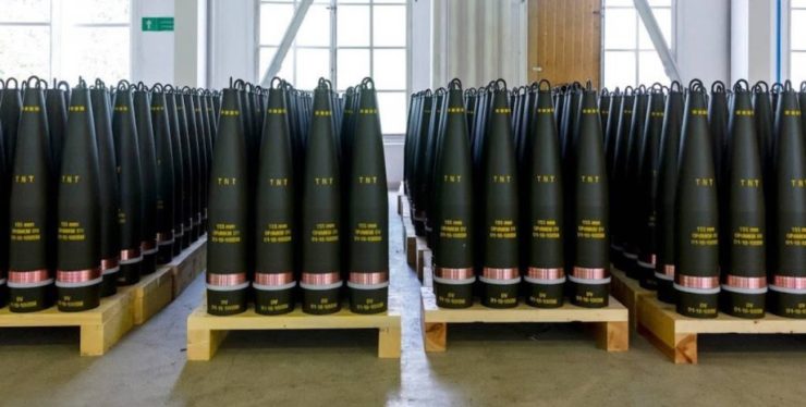 South Korean 155 mm artillery shells