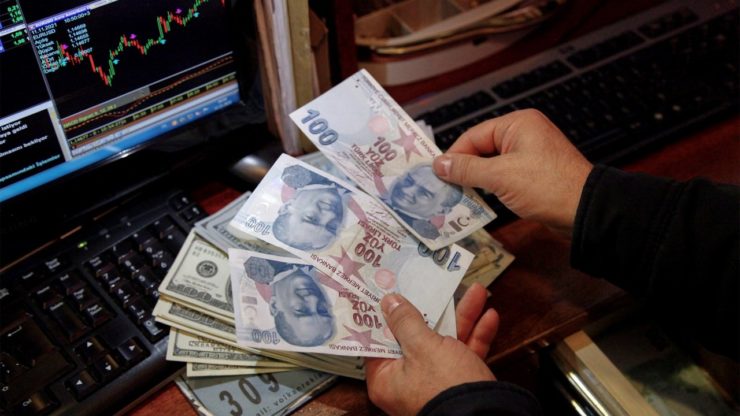 Турция: ставки повышаются, экономика замедляется