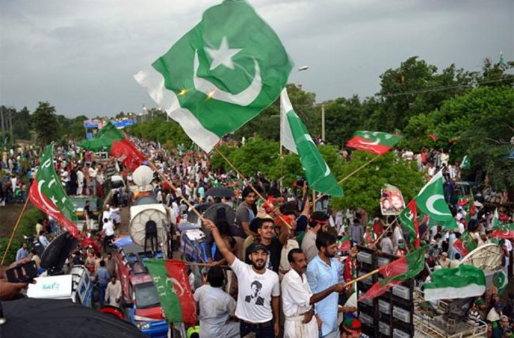 Почему демократическая система испытывает трудности в Пакистане