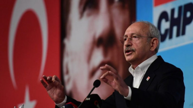 Les transformations politiques internes en Turquie