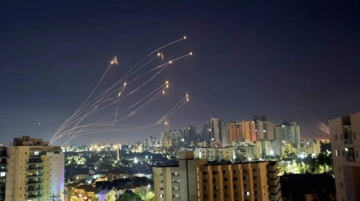 Удар Ирана по Израилю беспилотниками и ракетами